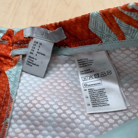 H&M woman’s fit and flare - Picture 4 of 8